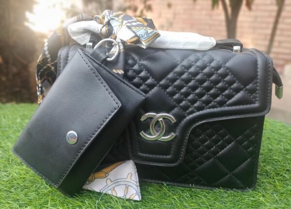 Channel Crossbody Bag with Small Wallet